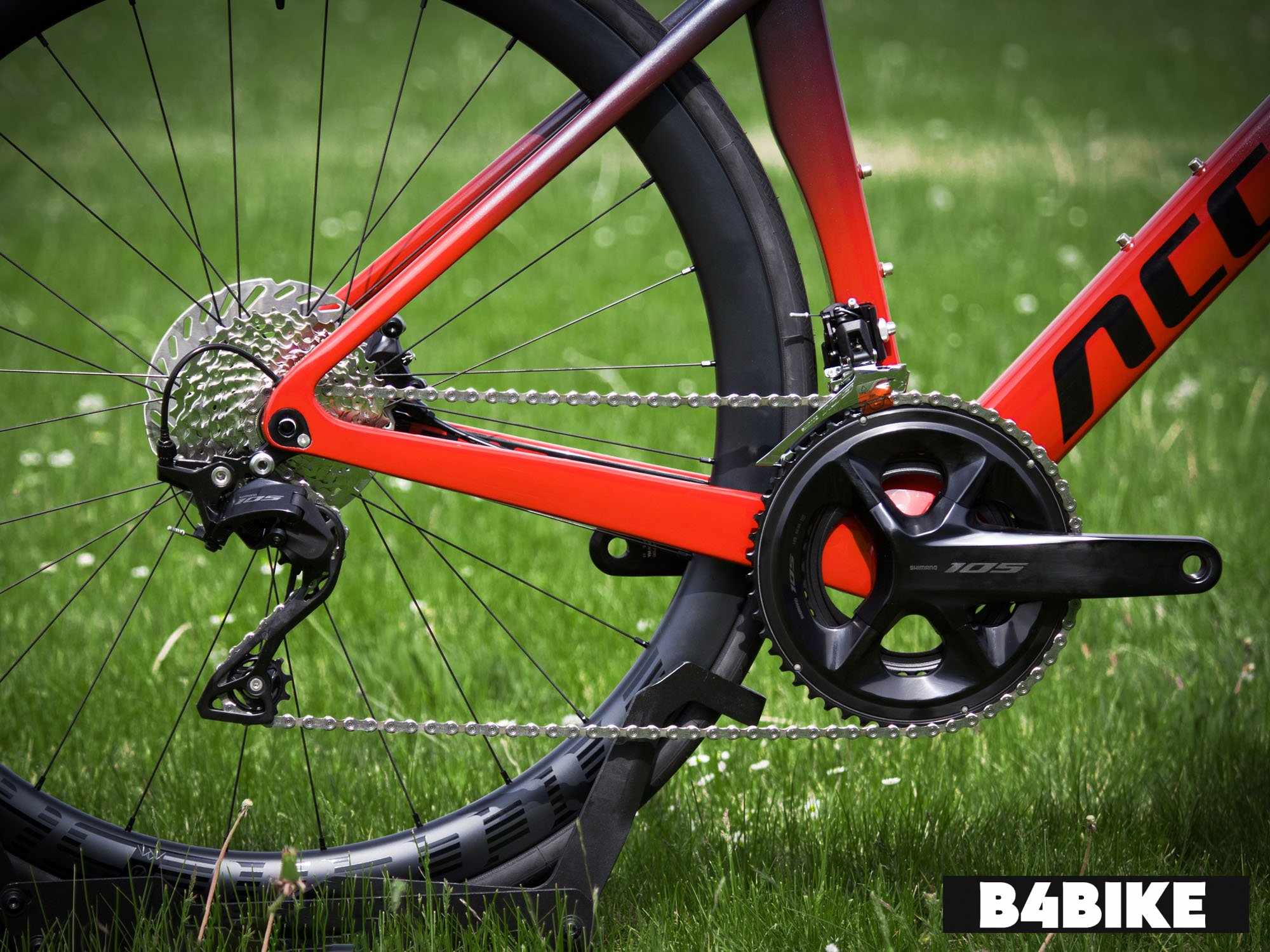 Accent Cyclone Disc Carbon 105