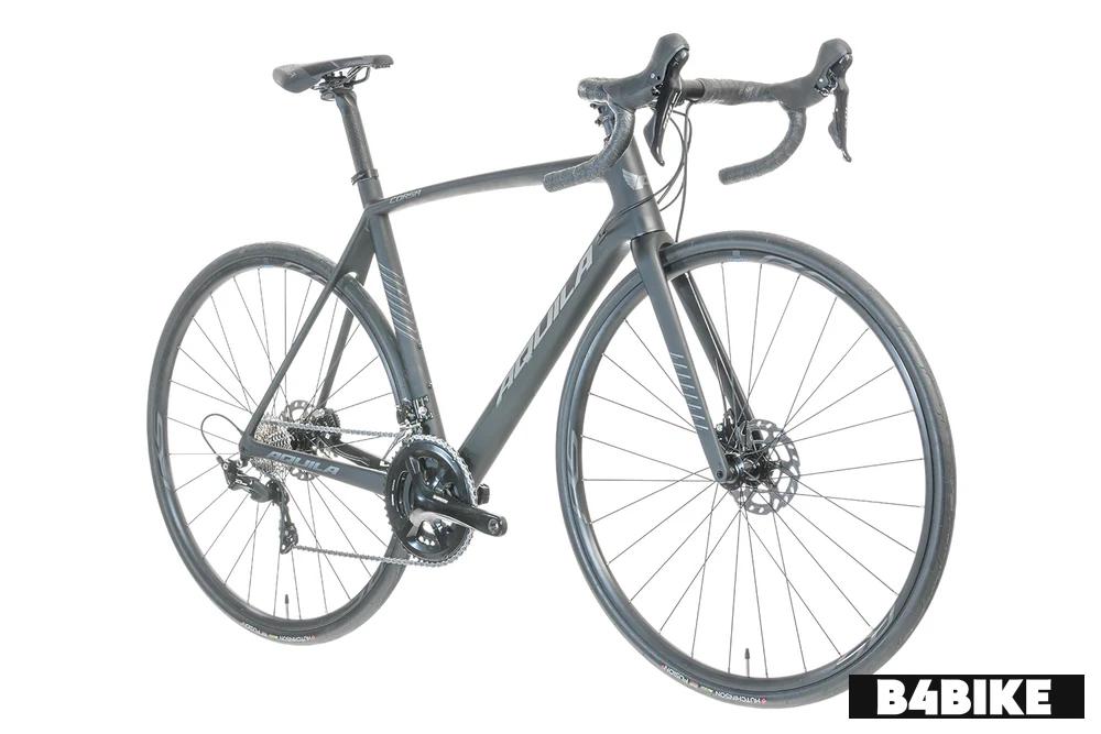 Aquila Corsa Carbon Shimano 105 R7020