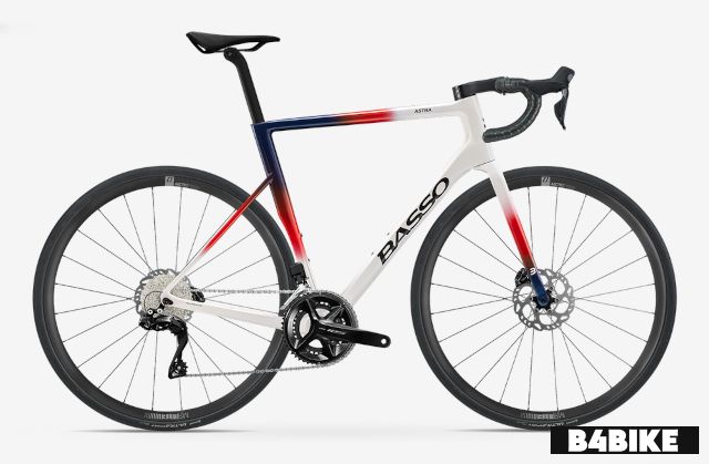 Basso Astra Shimano Ultegra 8170 Di2 Basso Astra Shimano Ultegra 8170 Di2