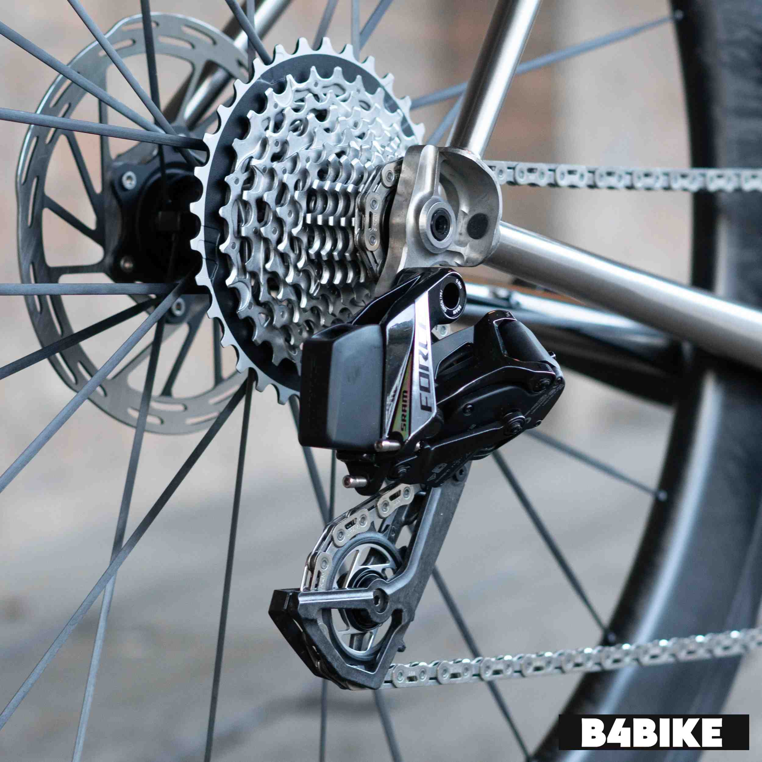 Bossi Strada Classic TItanium 105 Di2