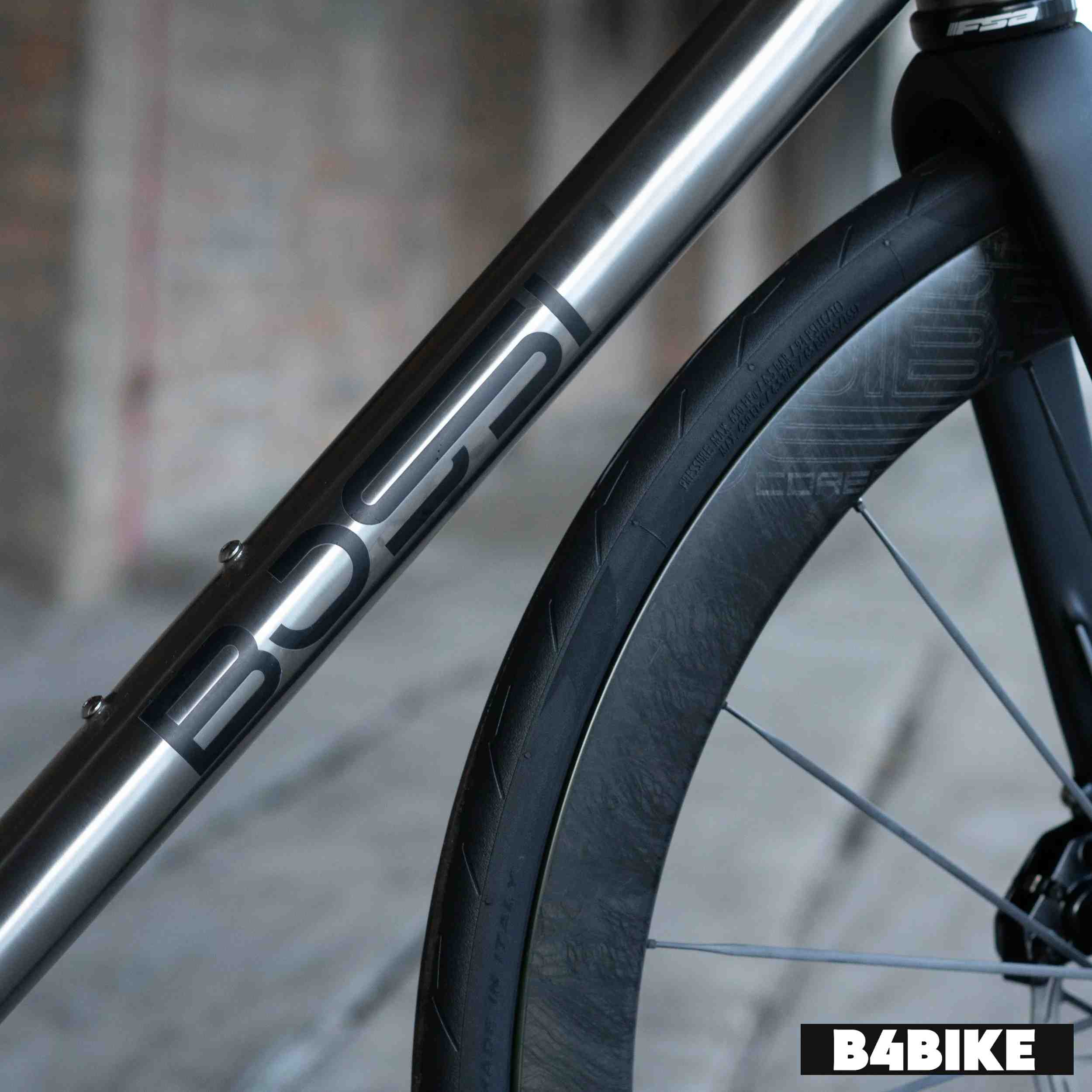 Bossi Strada Classic TItanium 105 Di2