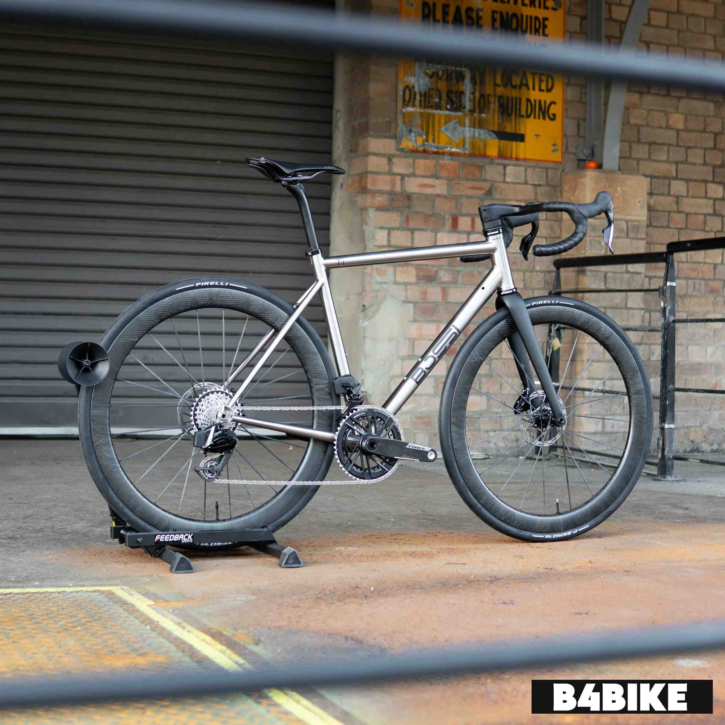 Bossi Strada Classic TItanium 105 Di2