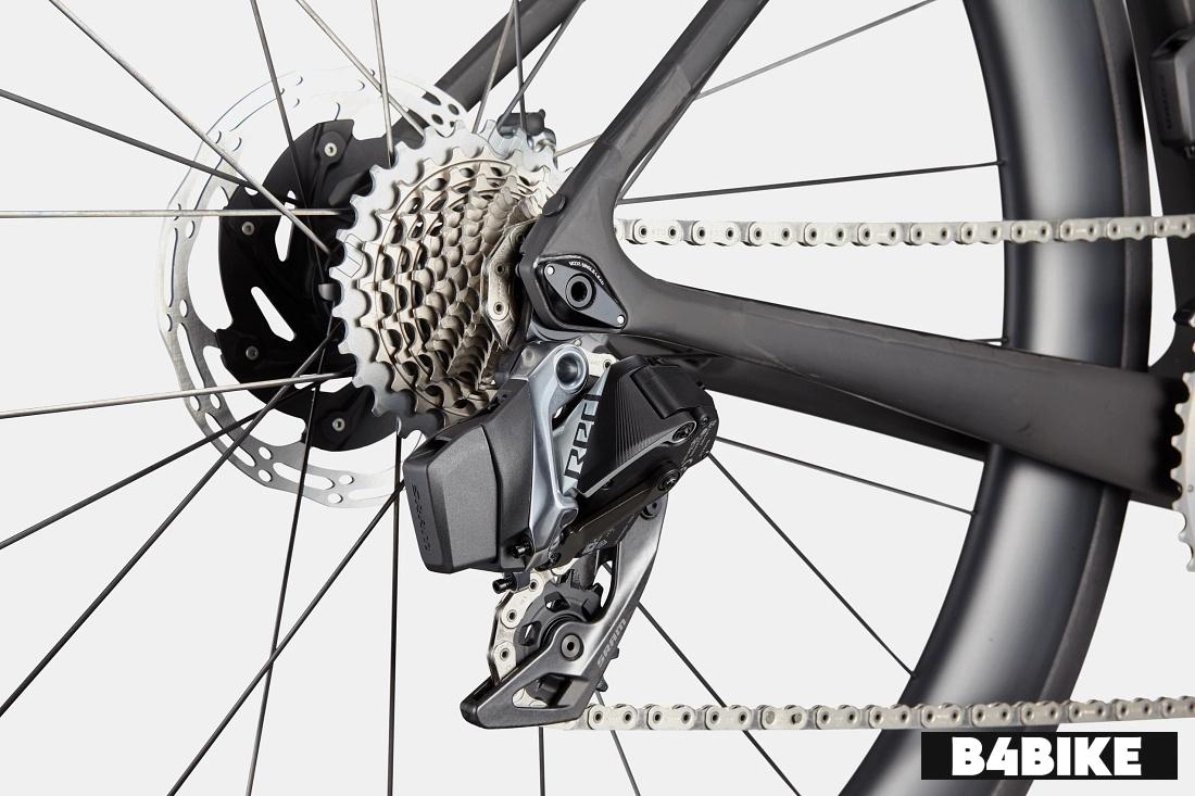 Cannondale SuperSix Evo Hi-MOD 1