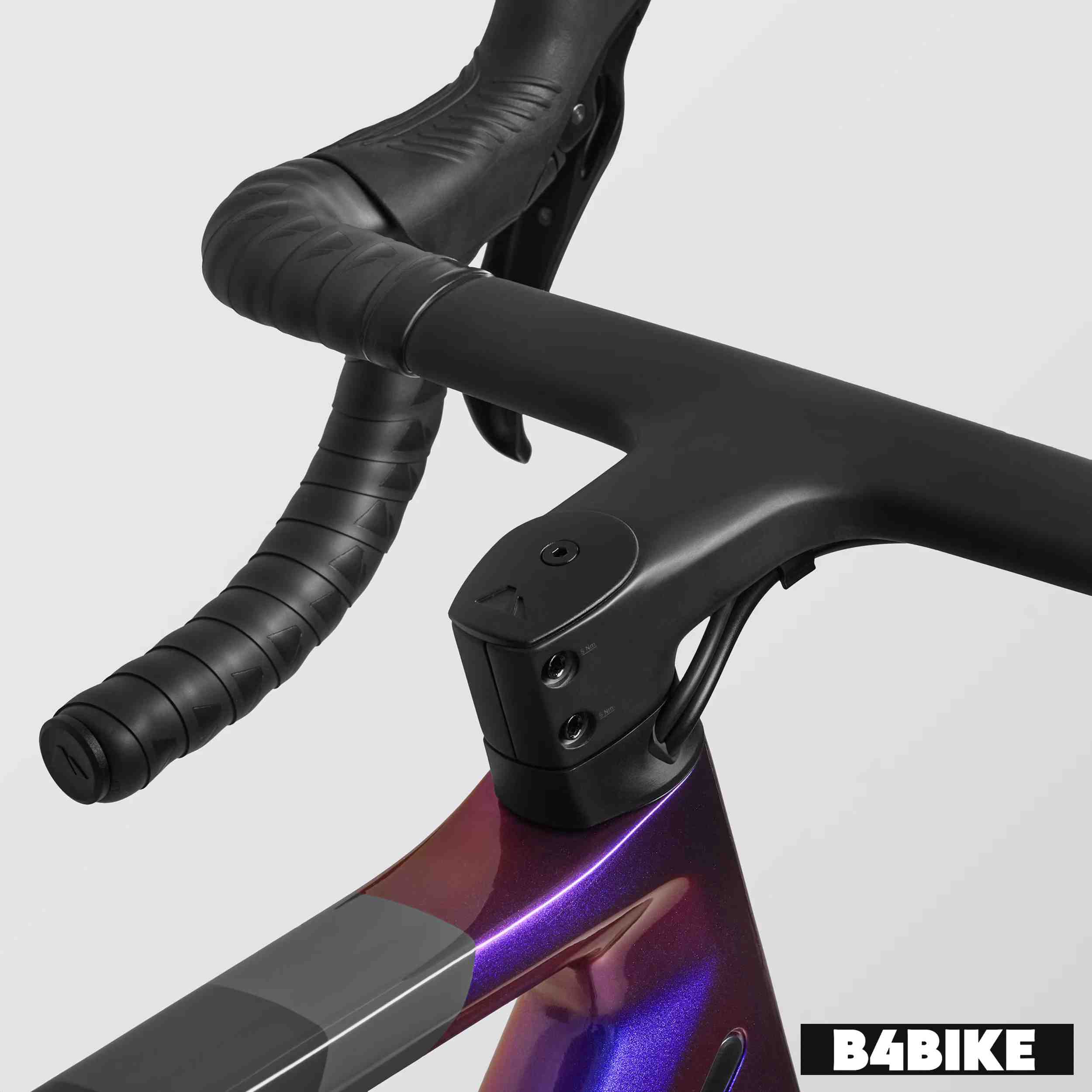 Canyon Inflite CF SL 6