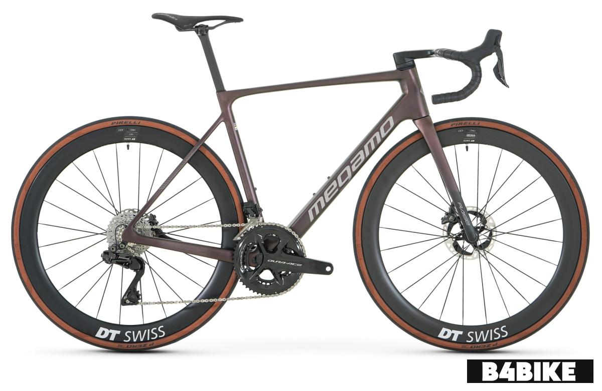 megamo Raise 01 2026 Garnet UD