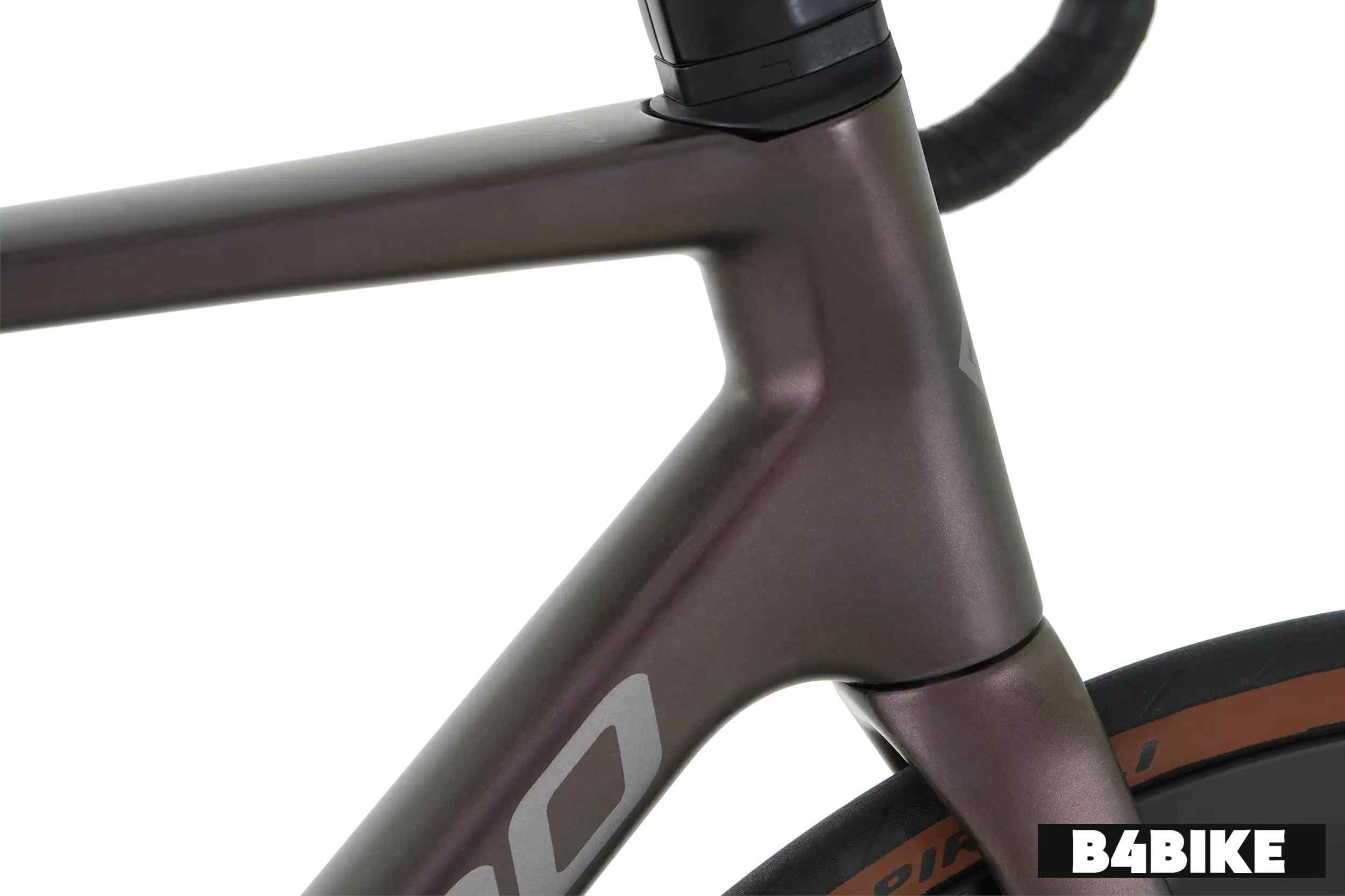 megamo Raise Enve Edition
