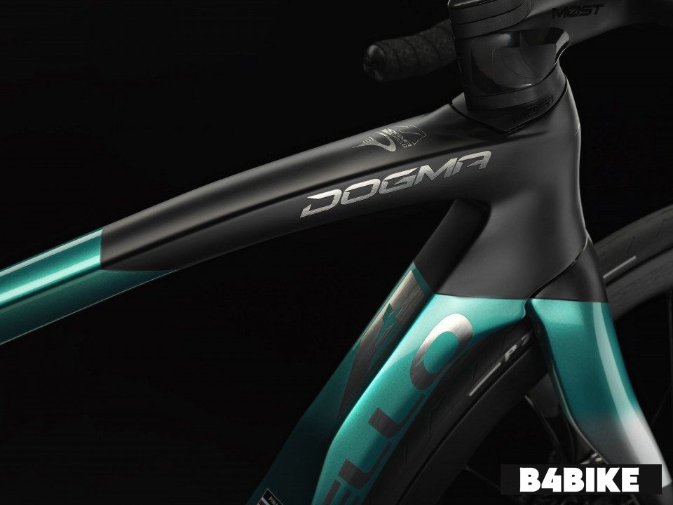 Pinarello Dogma F Red eTap AXS