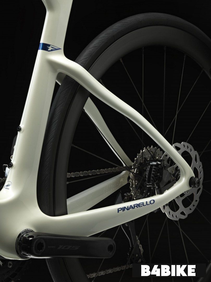 Pinarello F5 105 Di2