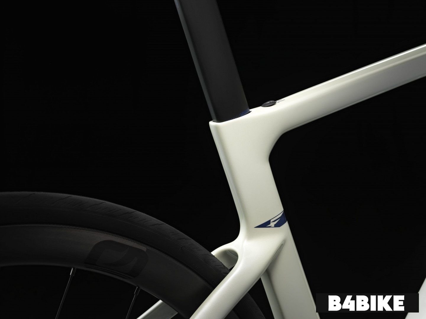 Pinarello F5 105 Di2
