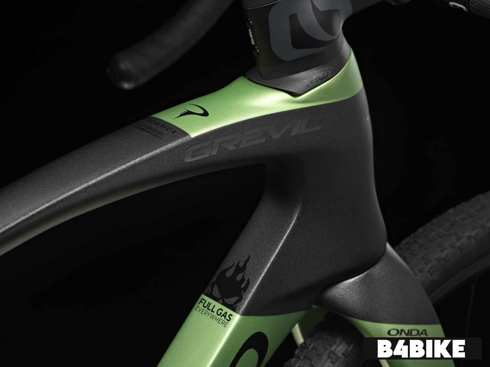 Pinarello Grevil F7 - Campagnolo Ekar