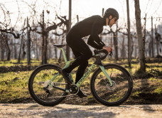 Pinarello Grevil F7 - SRAM Rival eTap AXS