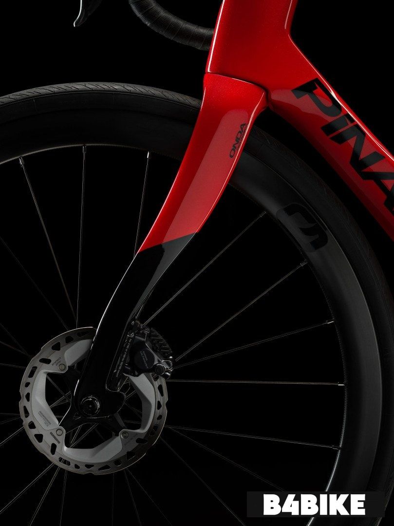 Pinarello X7 SRAM Force eTap AXS