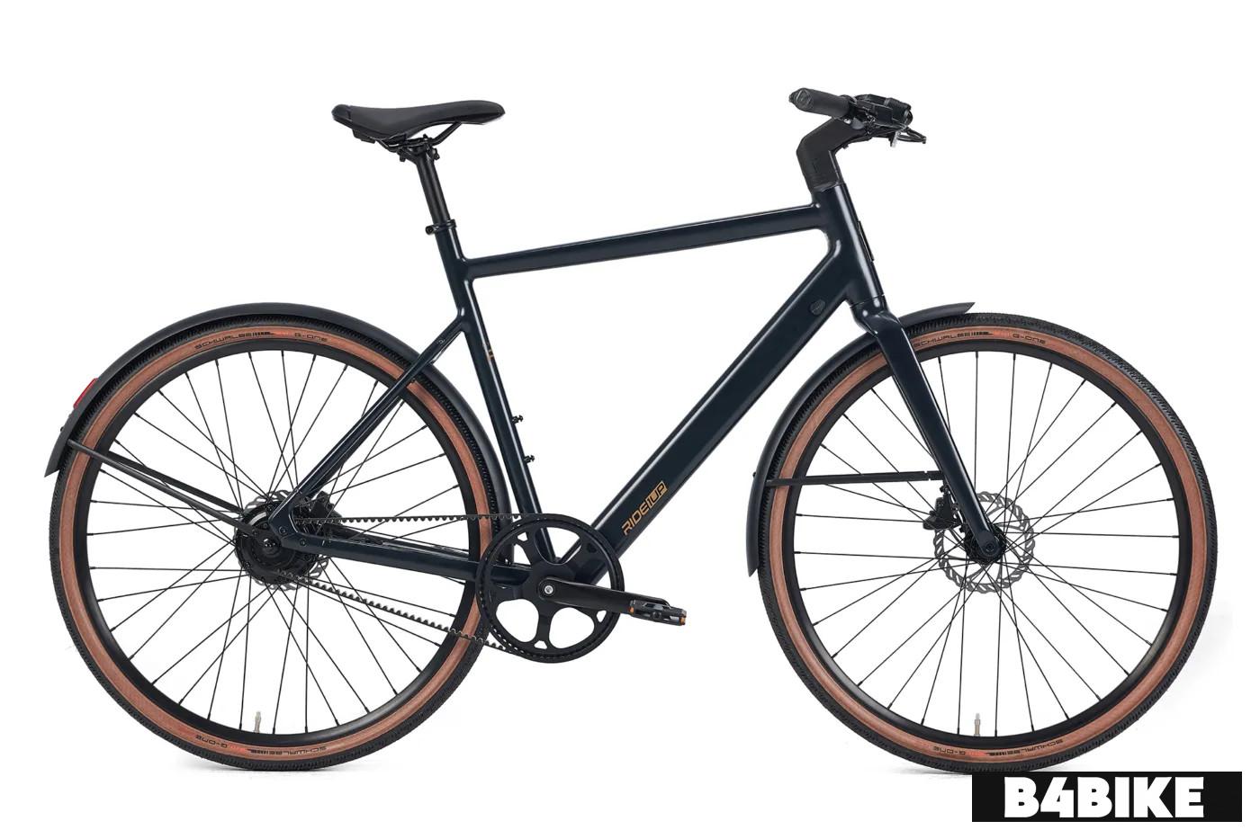 Ride1Up Roadster V3 Onyx Black