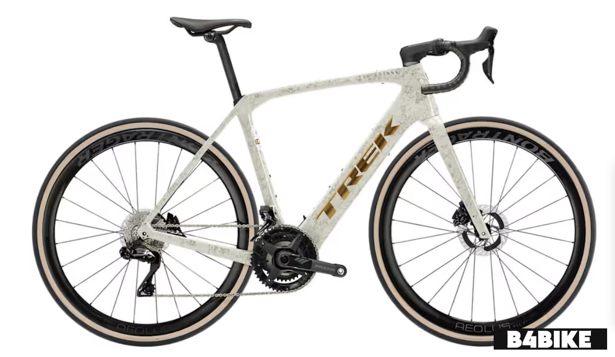 Trek Domane Plus SLR 9 Era White/Supernova Marble