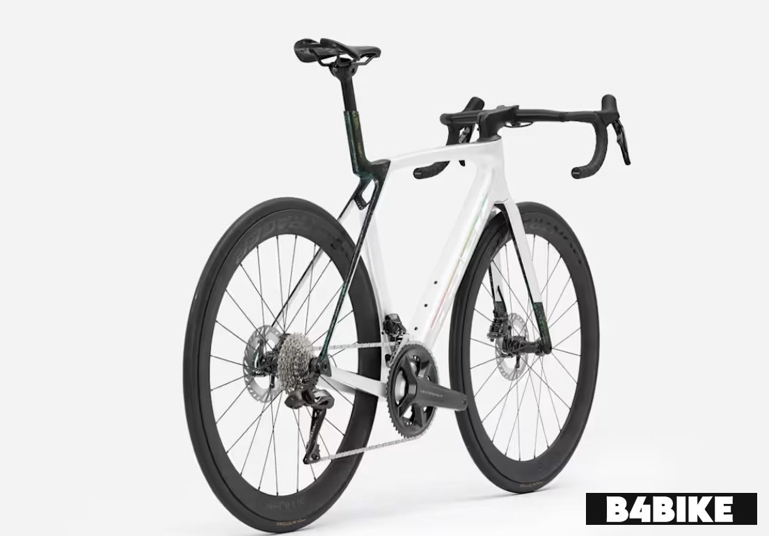 Trek Madone SL 7 Gen 8